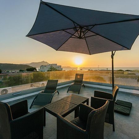 Le Rondinelle Rooms Procida Bagian luar foto