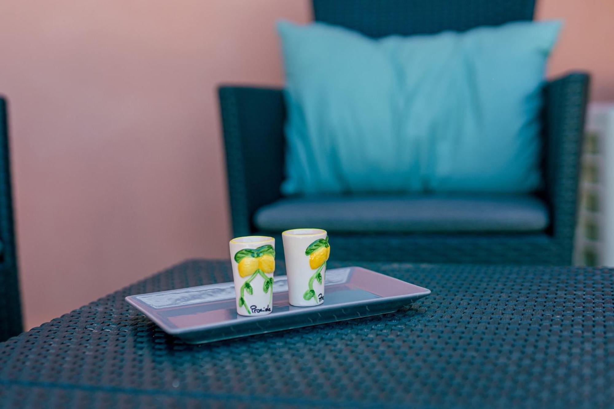 Le Rondinelle Rooms Procida Bagian luar foto
