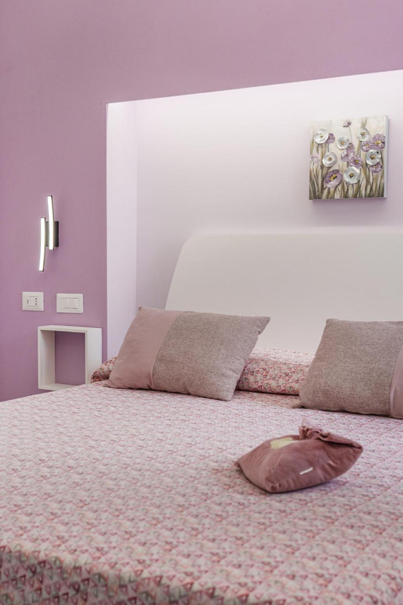 Le Rondinelle Rooms Procida Bagian luar foto